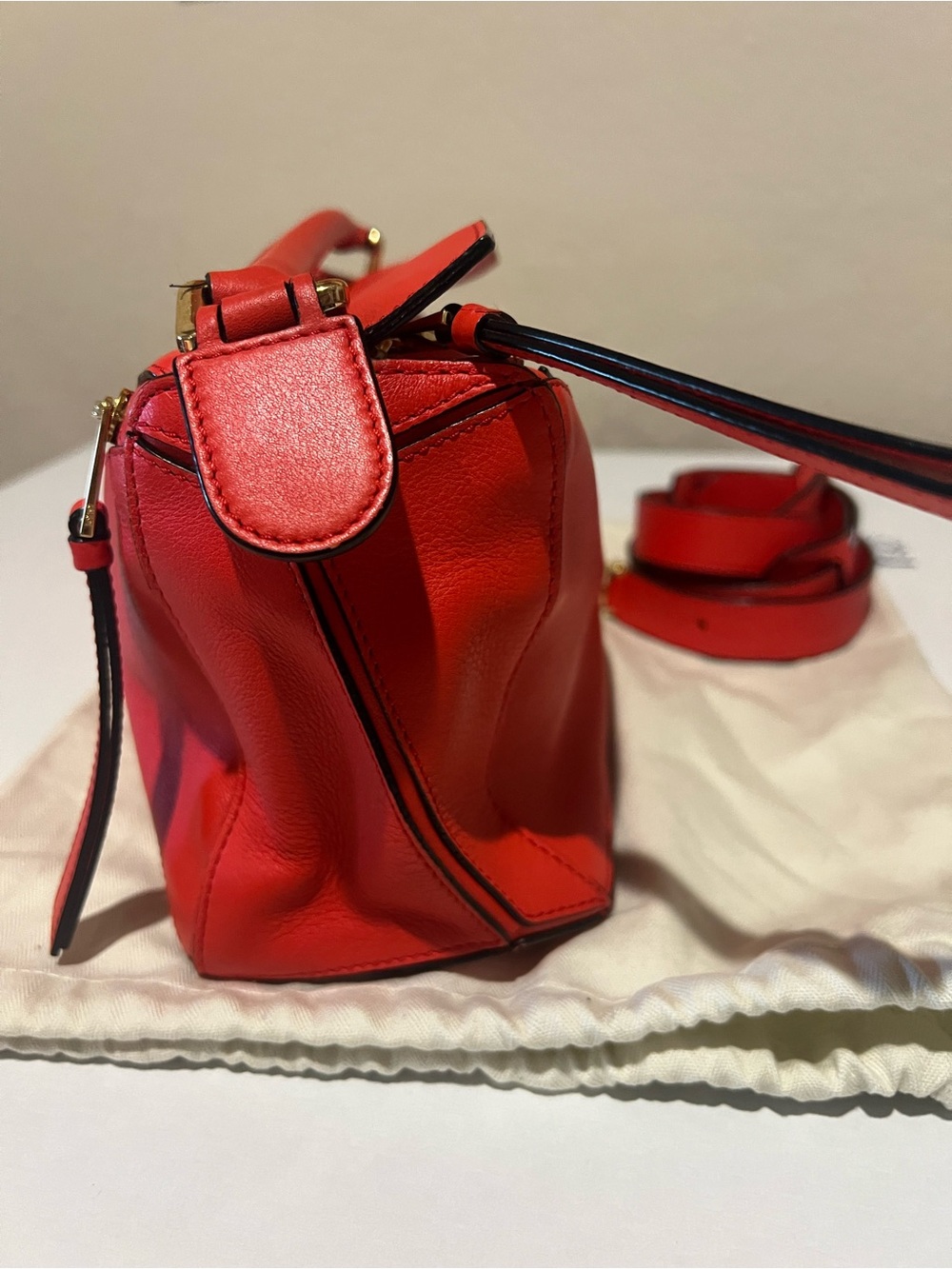 LOEWE Puzzle Small Bag - Picture 6 of 16